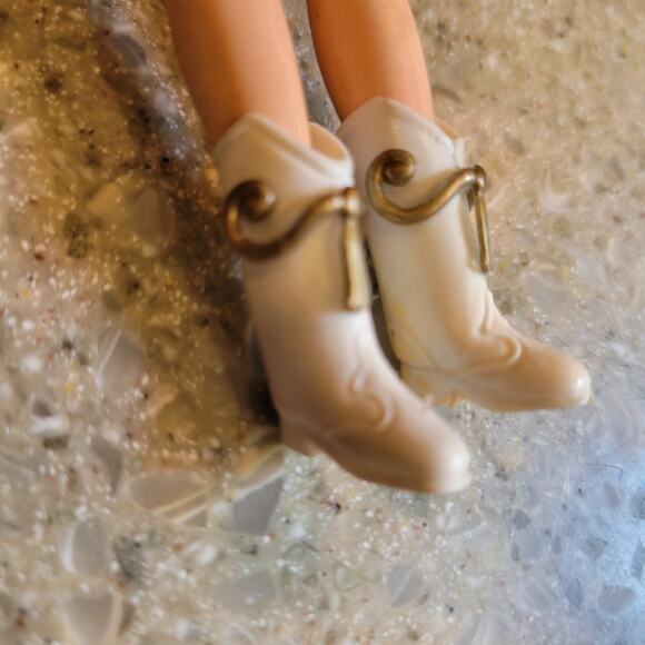 Vintage Topper Dawn Majorette Connie Original Baton Boots Hat Uniform 1970 1971 - Picture 3 of 7